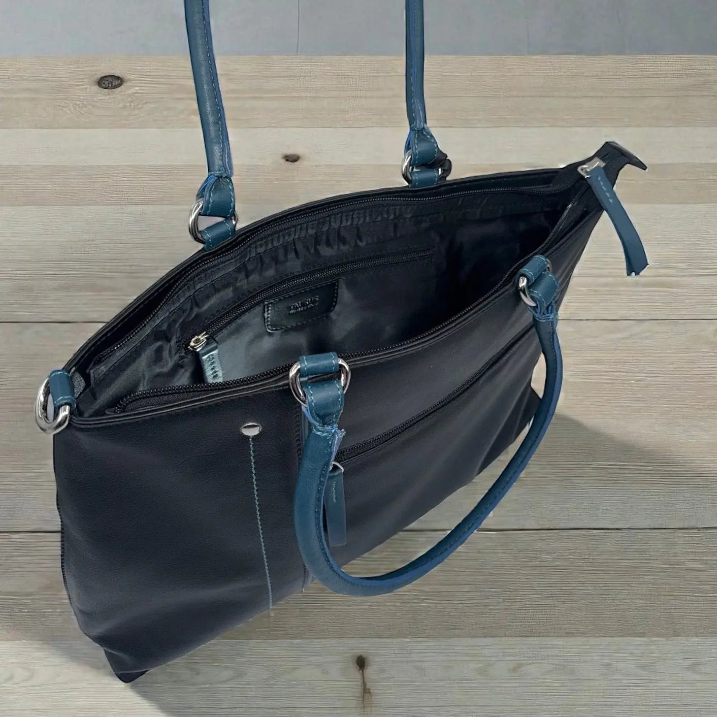 Leather Shopper Bag Black & Navy Leather Box Leather