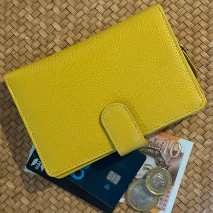 Large Tab Close Purse Wallet Bi-Fold Black Leather My Store